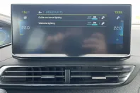 Peugeot 3008 din 2021 cu 109.735 km - oferta PEU209152 - foto 19