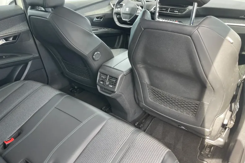 Peugeot 3008 din 2021 cu 109.735 km - oferta PEU209152 - foto 27
