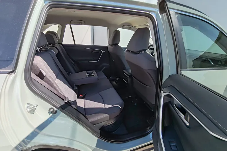 Toyota RAV4 din 2022 cu 117.624 km - oferta TOY209153 - foto 8