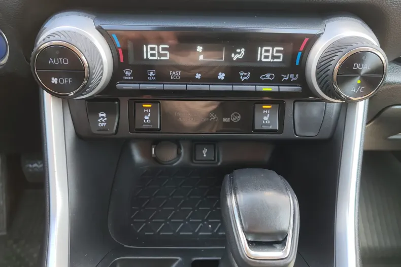 Toyota RAV4 din 2022 cu 117.624 km - oferta TOY209153 - foto 15