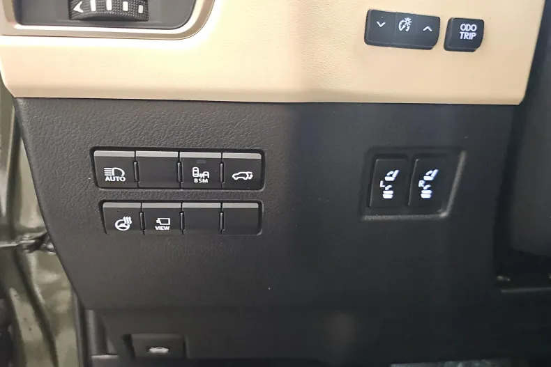 Lexus Seria NX din 2021 cu 33.257 km - oferta LEX209155 - foto 15