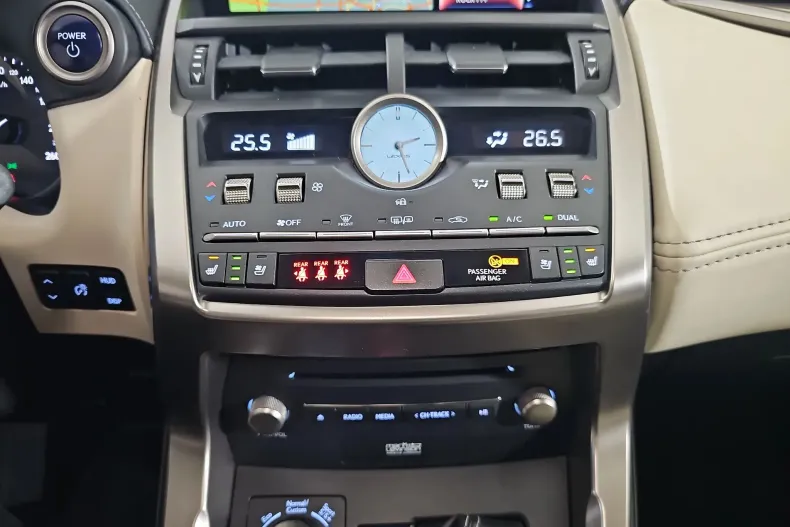 Lexus Seria NX din 2021 cu 33.257 km - oferta LEX209155 - foto 18