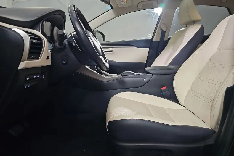Lexus Seria NX din 2021 cu 33.257 km - oferta LEX209155 - foto 24