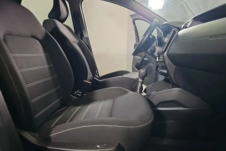 Dacia Duster din 2024 cu 72.359 km - oferta DAC209158 - foto 11