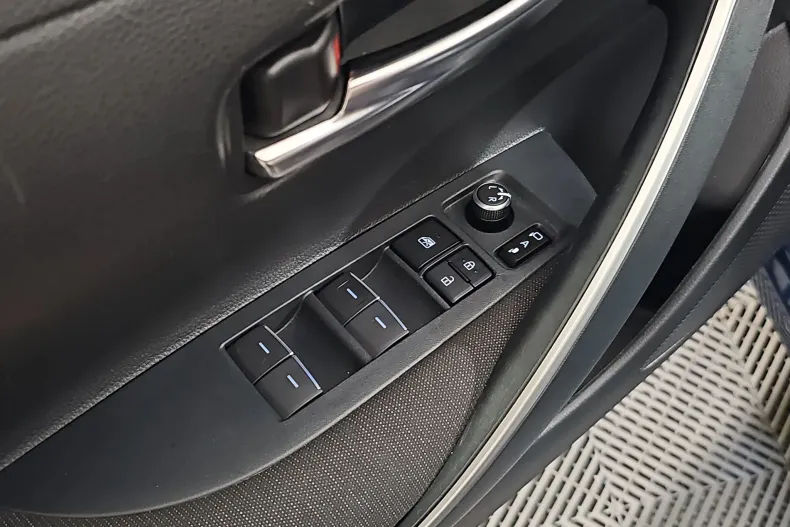 Toyota Corolla din 2023 cu 109.100 km - oferta TOY209163 - foto 14