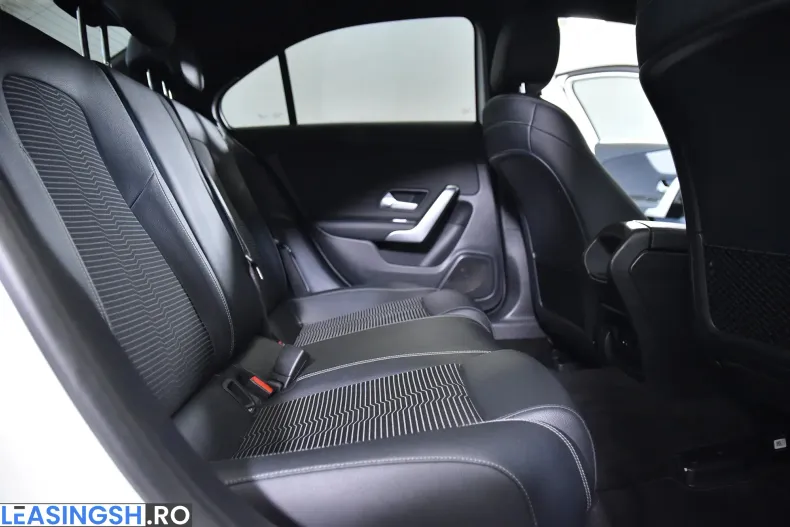 Mercedes-Benz A 200 (Clasa A) din 2020 cu 77.327 km - oferta MER209166 - foto 12