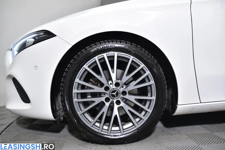 Mercedes-Benz A 200 (Clasa A) din 2020 cu 77.327 km - oferta MER209166 - foto 13