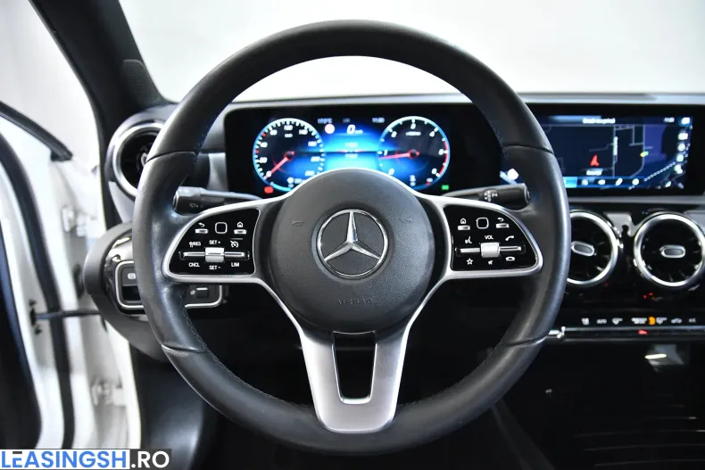 Mercedes-Benz A 200 (Clasa A) din 2020 cu 77.327 km - oferta MER209166 - foto 16