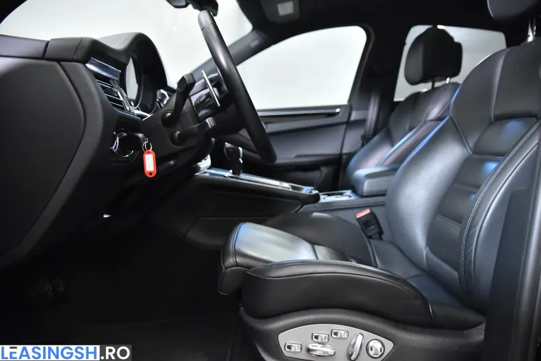 Porsche Macan din 2023 cu 38.429 km - oferta POR209167 - foto 25