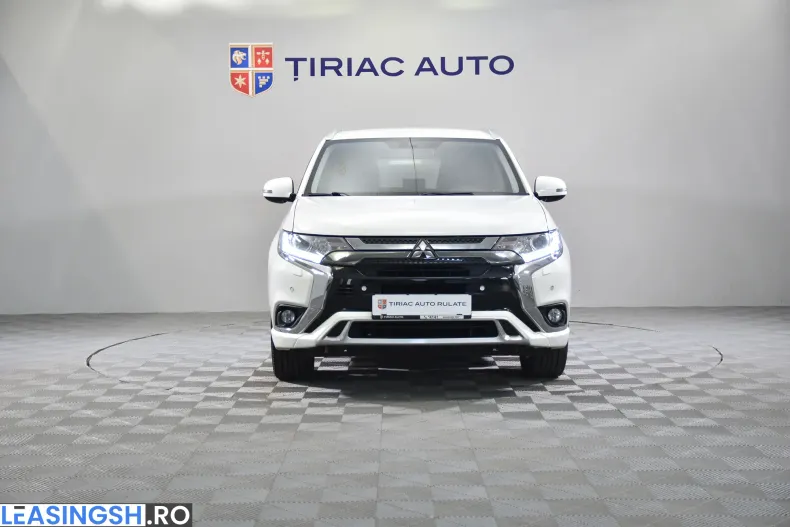 Mitsubishi Outlander din 2020 cu 127.600 km - oferta MIT209169 - foto 8
