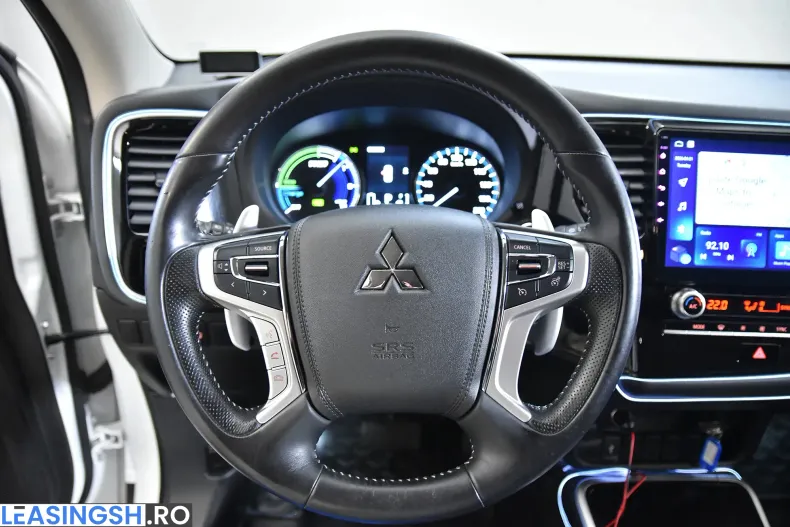 Mitsubishi Outlander din 2020 cu 127.600 km - oferta MIT209169 - foto 17