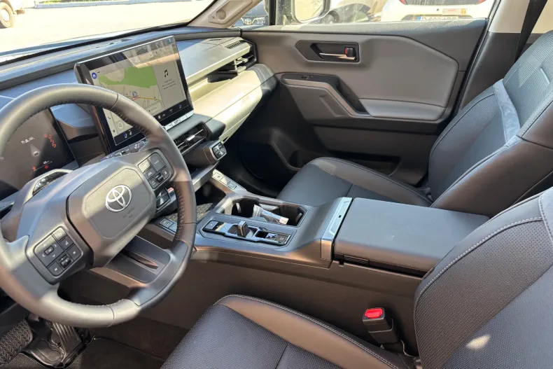 Toyota RAV4 din 2026 cu 10 km - oferta TOY209188 - foto 15