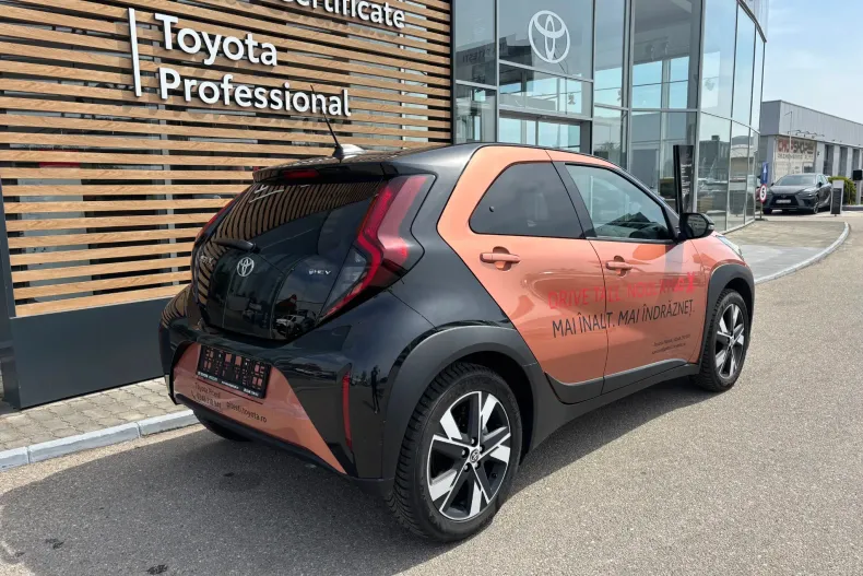 Toyota Aygo (X) din 2026 cu 2.628 km - oferta TOY209189 - foto 4