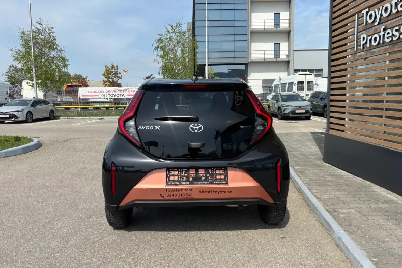 Toyota Aygo (X) din 2026 cu 2.628 km - oferta TOY209189 - foto 7