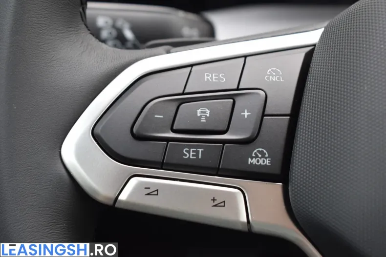 Volkswagen Golf din 2025 cu 10.000 km - oferta VOL209194 - foto 23