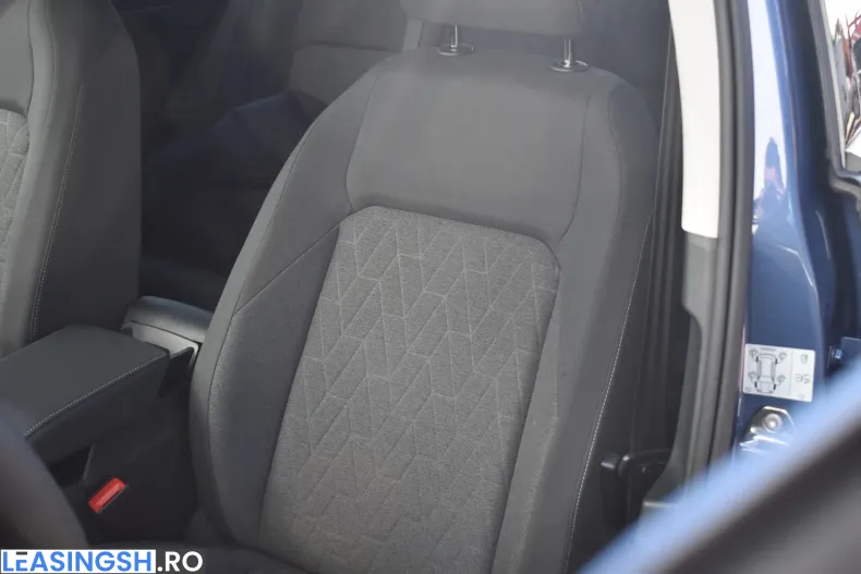 Volkswagen Golf din 2026 cu 1 km - oferta VOL209195 - foto 9