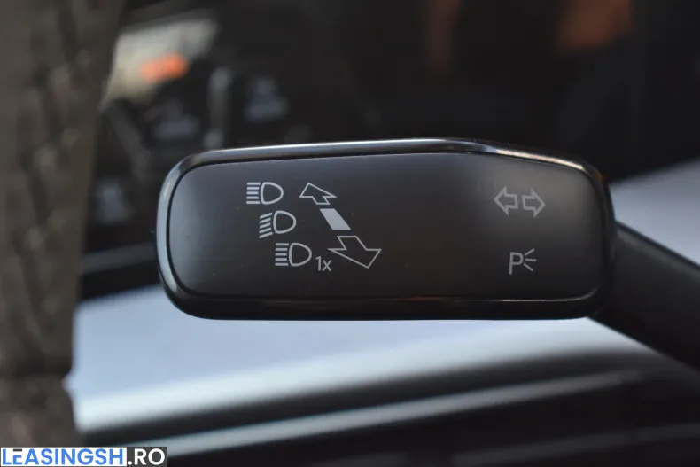 Volkswagen Golf din 2026 cu 1 km - oferta VOL209195 - foto 37