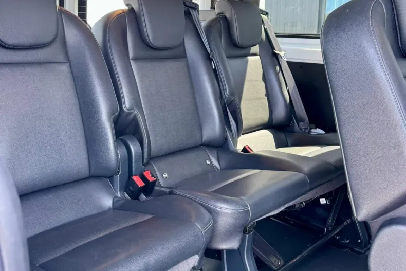 Ford Transit Custom din 2020 cu 133.642 km - oferta FOR209199 - foto 8