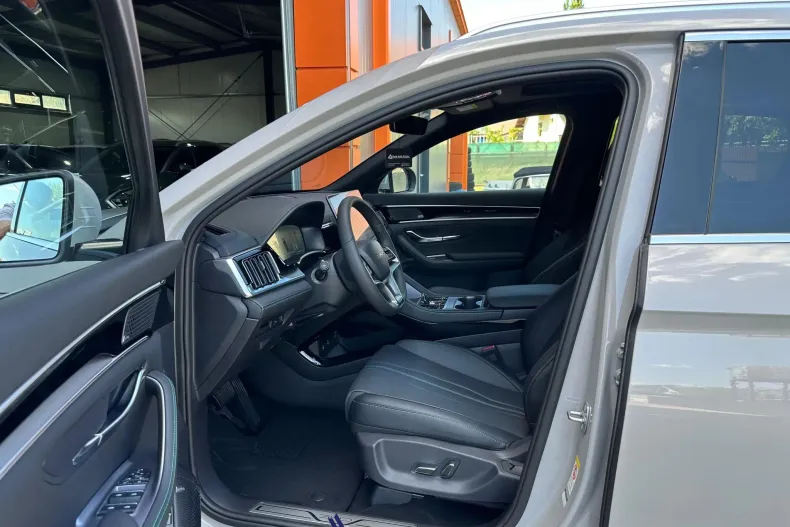 BYD Seal U din 2025 cu 28 km - oferta BYD209201 - foto 5