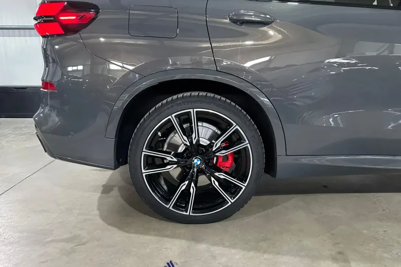 BMW X5 M (Seria X) din 2025 cu 13.236 km - oferta BMW209202 - foto 35