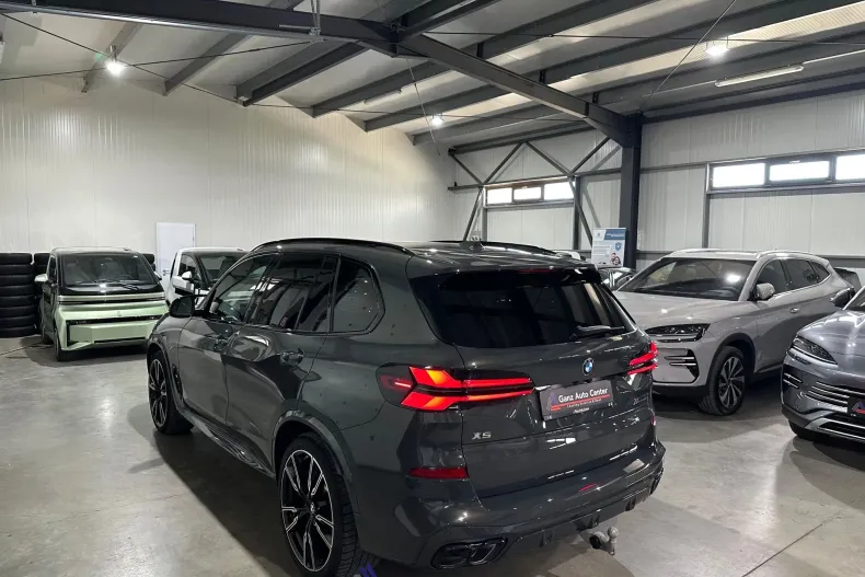 BMW X5 M (Seria X) din 2025 cu 13.236 km - oferta BMW209202 - foto 38