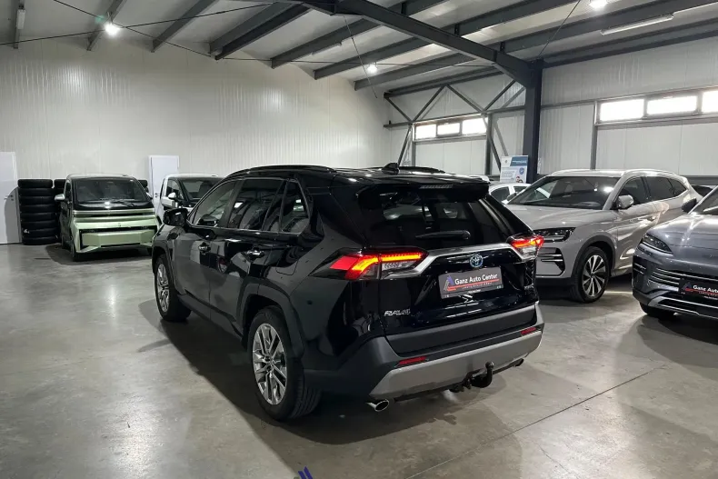 Toyota RAV4 din 2022 cu 100.427 km - oferta TOY209203 - foto 4