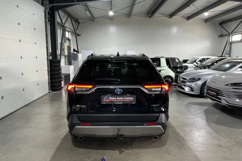 Toyota RAV4 din 2022 cu 100.427 km - oferta TOY209203 - foto 32