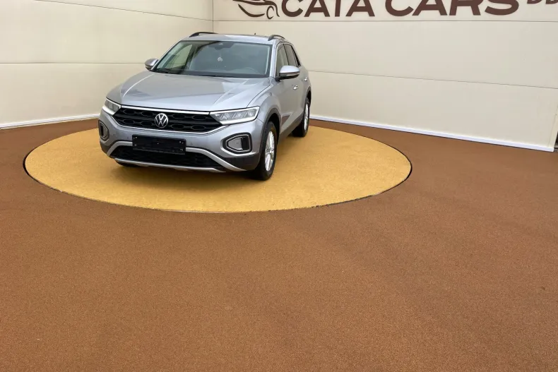 Volkswagen T-Roc din 2023 cu 117.000 km - oferta VOL209214 - foto 3