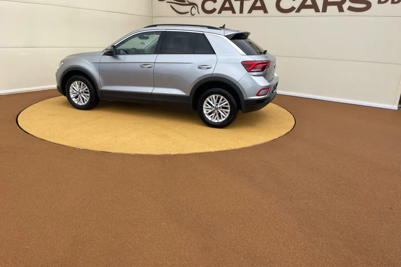 Volkswagen T-Roc din 2023 cu 117.000 km - oferta VOL209214 - foto 8