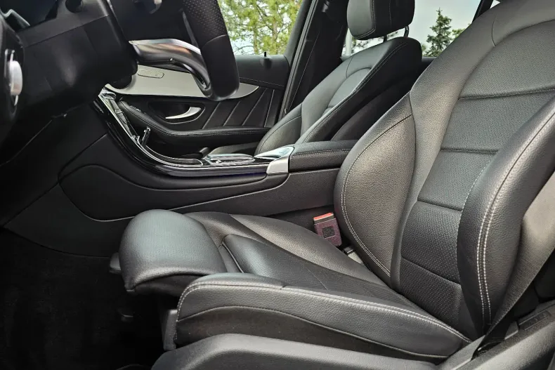 Mercedes-Benz GLC Coupe din 2022 cu 51.820 km - oferta MER209215 - foto 12