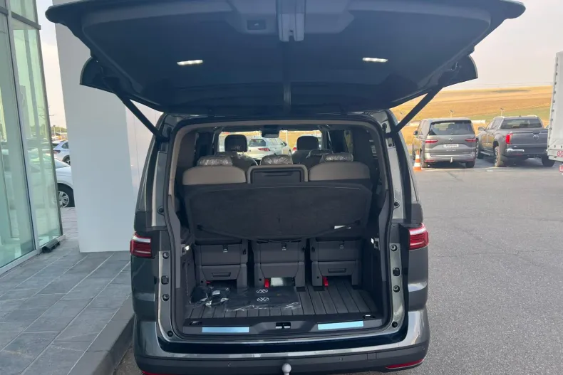 Volkswagen Multivan din 2026 cu 10 km - oferta VOL209218 - foto 4