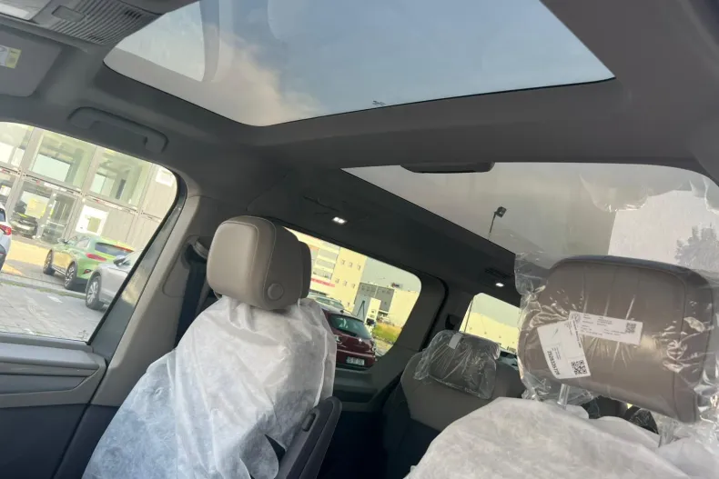 Volkswagen Multivan din 2026 cu 10 km - oferta VOL209218 - foto 6