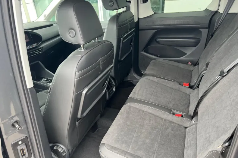 Volkswagen Caddy din 2026 cu 15 km - oferta VOL209220 - foto 9