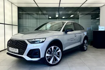 Audi Q5 din 2024 - oferta AUD209221