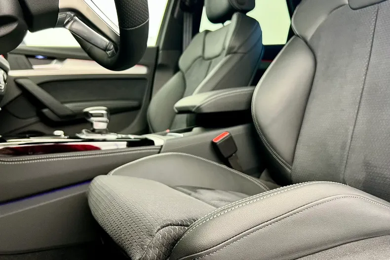 Audi Q5 din 2024 cu 7.857 km - oferta AUD209221 - foto 15