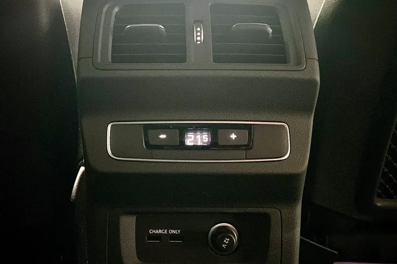 Audi Q5 din 2024 cu 7.857 km - oferta AUD209221 - foto 31