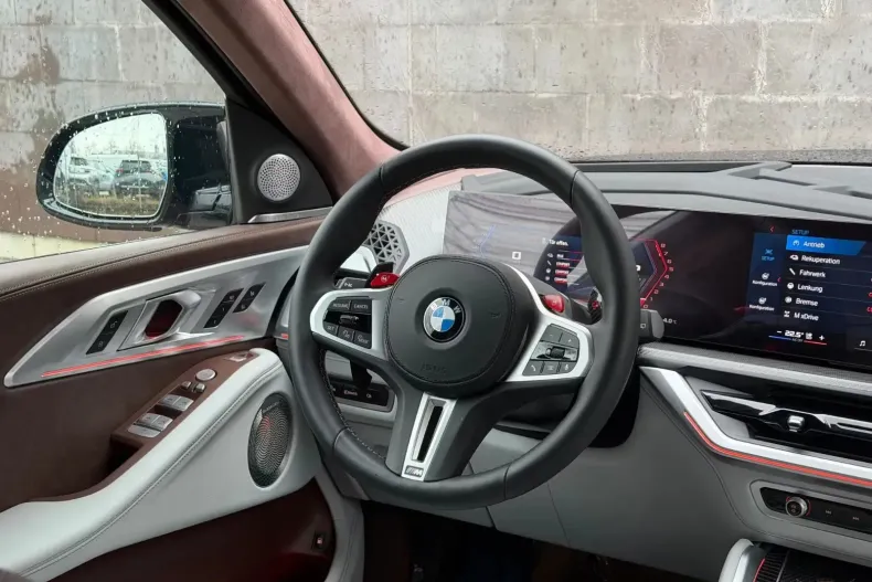 BMW XM (Seria X) din 2025 cu 6.100 km - oferta BMW209225 - foto 14
