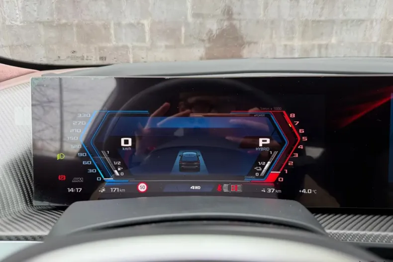 BMW XM (Seria X) din 2025 cu 6.100 km - oferta BMW209225 - foto 37
