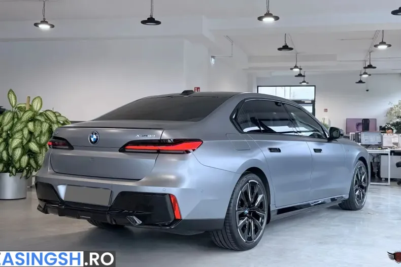 BMW i7 (Seria 7) din 2023 cu 38.517 km - oferta BMW209230 - foto 4