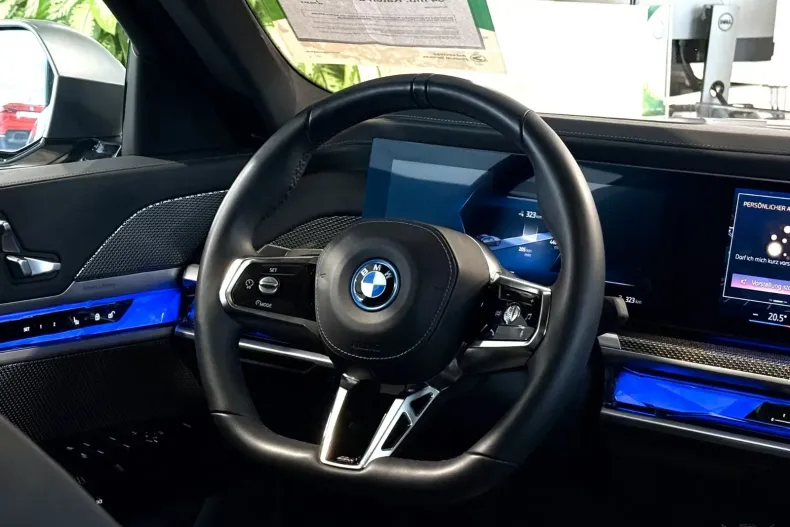 BMW i7 (Seria 7) din 2023 cu 38.517 km - oferta BMW209230 - foto 11