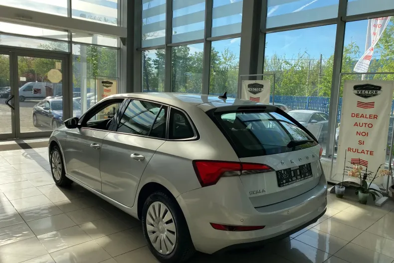 Skoda Scala din 2021 cu 44.089 km - oferta SKO209236 - foto 5