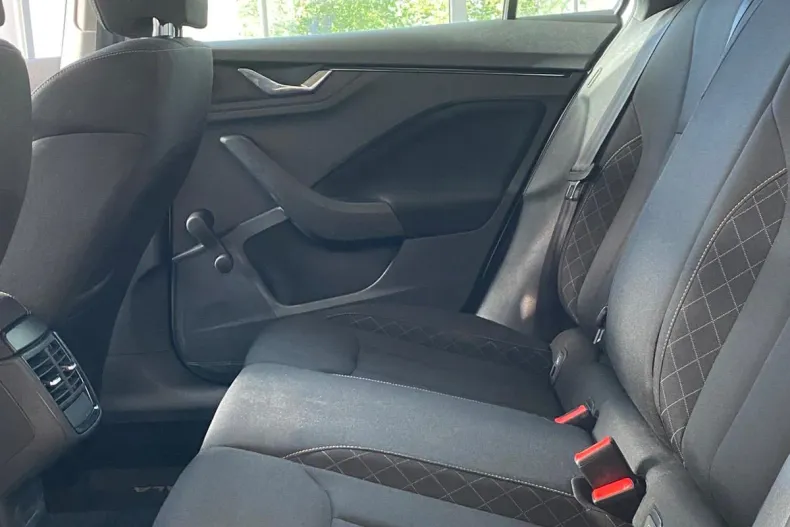 Skoda Scala din 2021 cu 44.089 km - oferta SKO209236 - foto 19