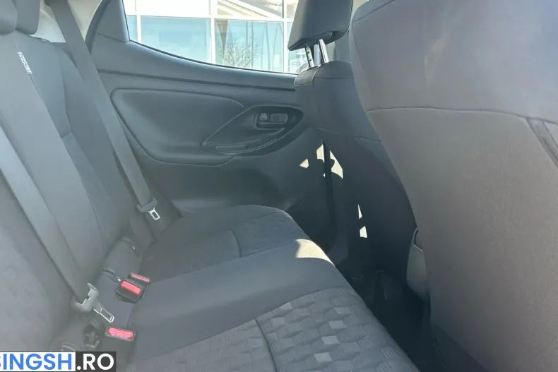 Toyota Yaris din 2025 cu 1 km - oferta TOY209243 - foto 7