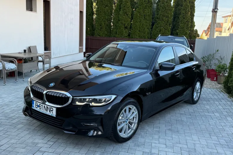 BMW 330e (Seria 3) din 2022 cu 54.566 km - oferta BMW209248 - foto 7