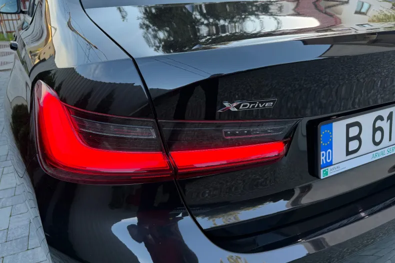 BMW 330e (Seria 3) din 2022 cu 54.566 km - oferta BMW209248 - foto 28