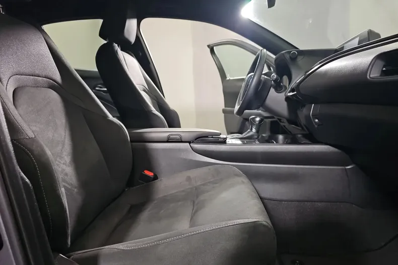 Lexus UX din 2022 cu 40.114 km - oferta LEX209249 - foto 11