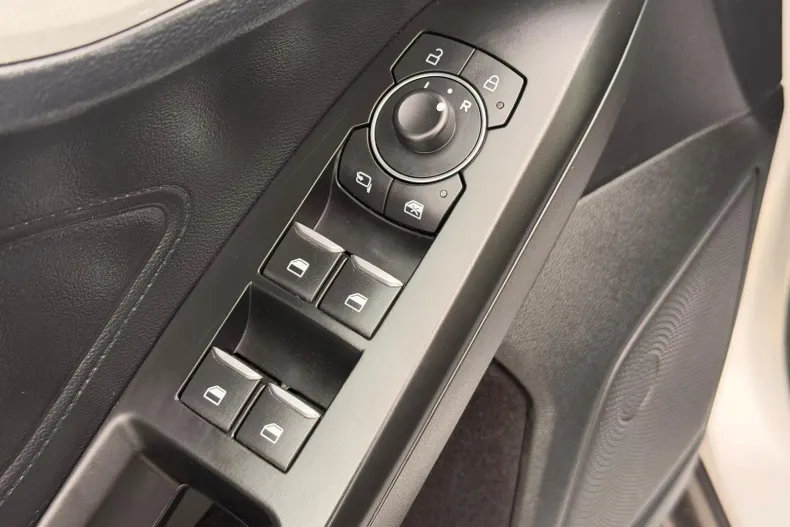 Ford Focus din 2022 cu 107.000 km - oferta FOR209255 - foto 31