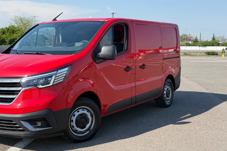 Renault Trafic din 2023 cu 132.600 km - oferta REN209257 - foto 2