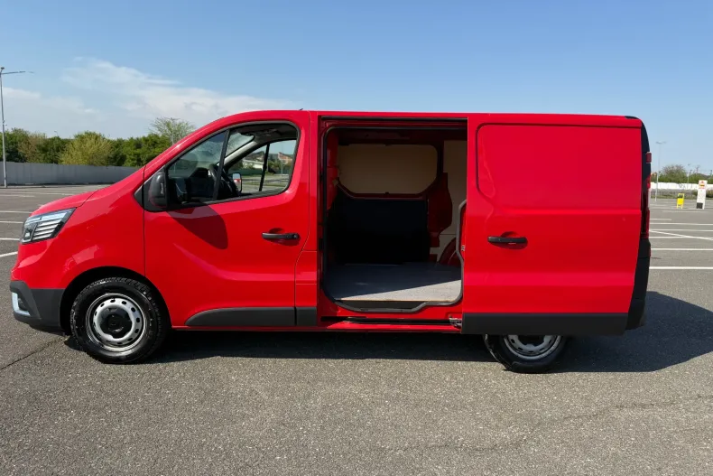 Renault Trafic din 2023 cu 132.600 km - oferta REN209257 - foto 14