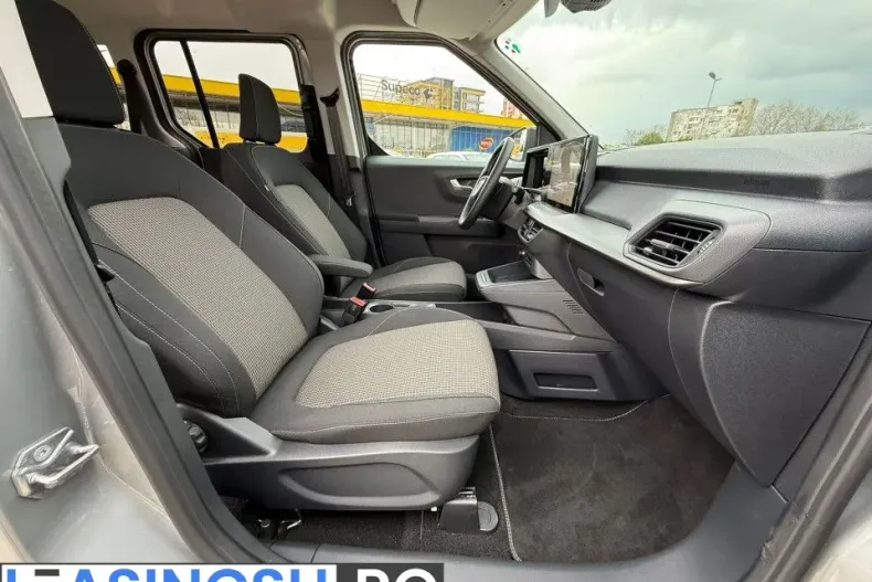 Ford Tourneo Courier din 2025 cu 10 km - oferta FOR209264 - foto 10